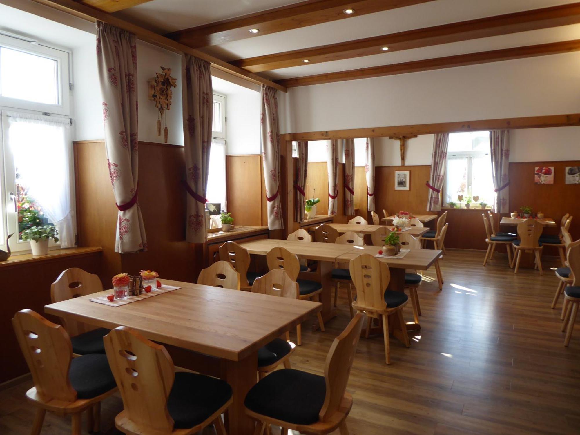 Gasthaus Zum Schwanen uhlingen Birkendorf Bagian luar foto